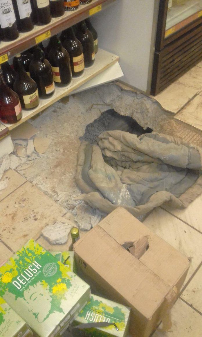 Shocking: Thieves dug a tunnel to steal alcohol in South Africa