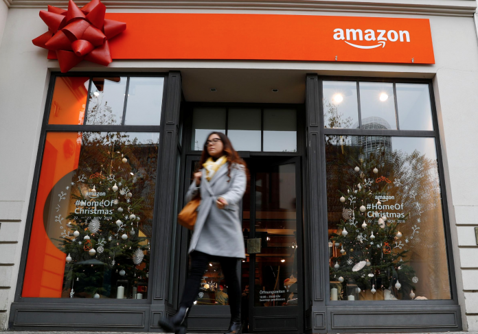 Amazon considers opening stores in Germany: report