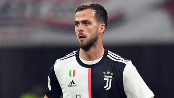 Pjanic Dreams of Winning Titles for Barcelona